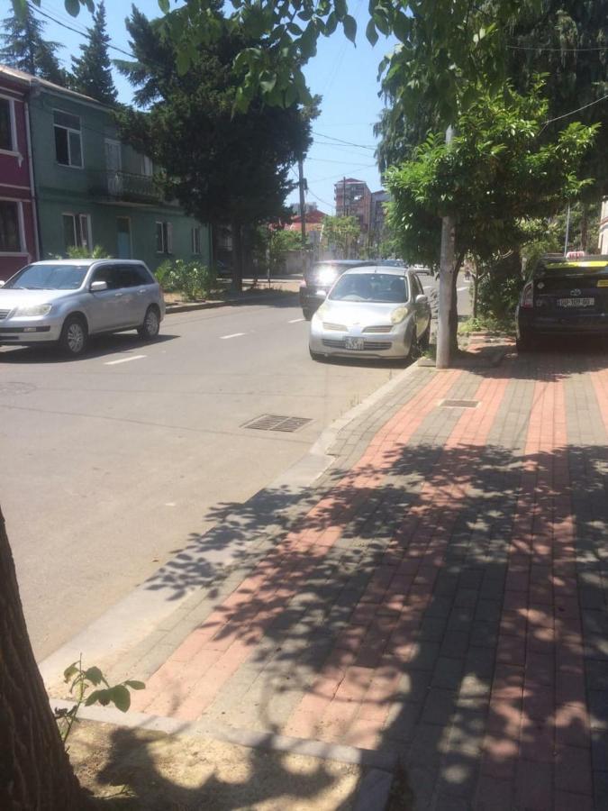 Batumi Guesthouse 28A Zewnętrze zdjęcie