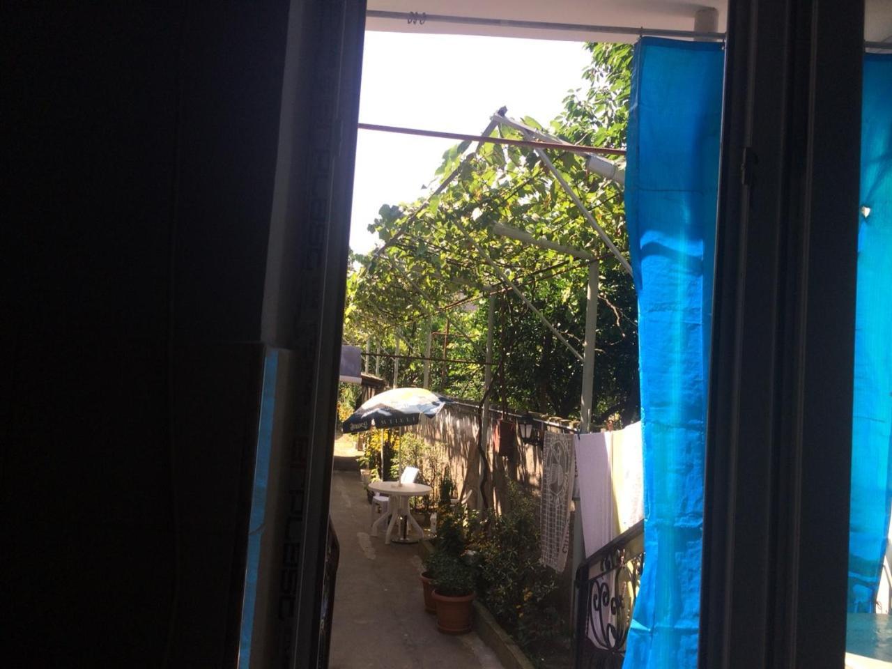 Batumi Guesthouse 28A Zewnętrze zdjęcie