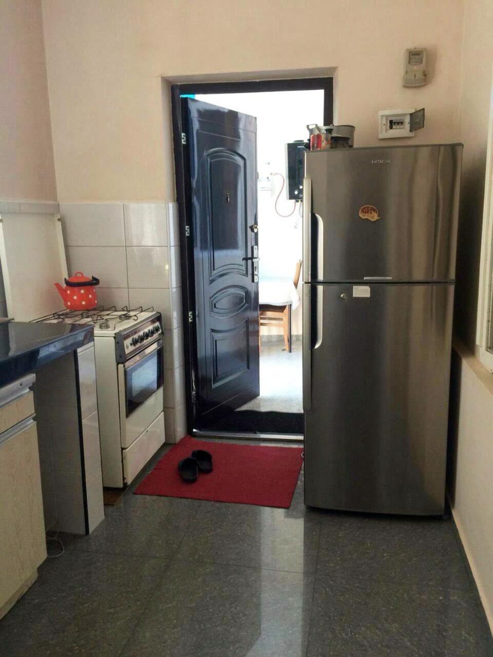 Batumi Guesthouse 28A Zewnętrze zdjęcie