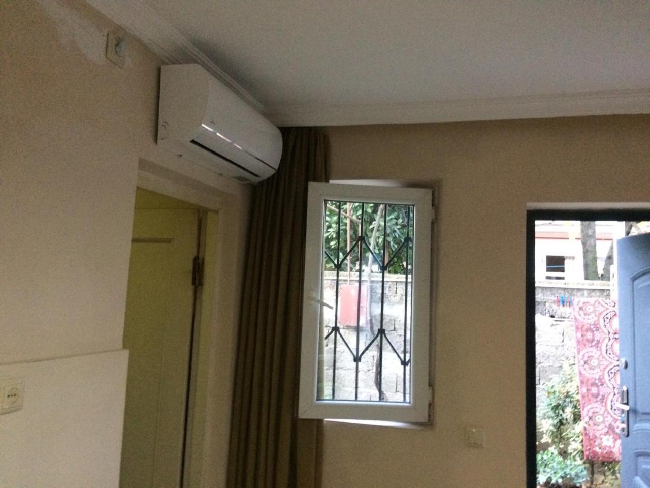 Batumi Guesthouse 28A Zewnętrze zdjęcie