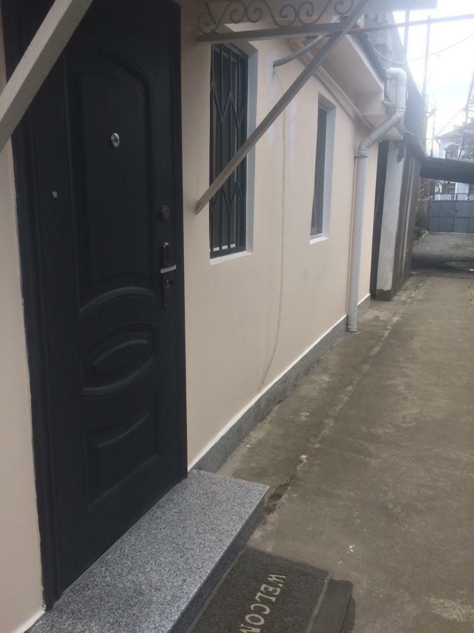 Batumi Guesthouse 28A Zewnętrze zdjęcie