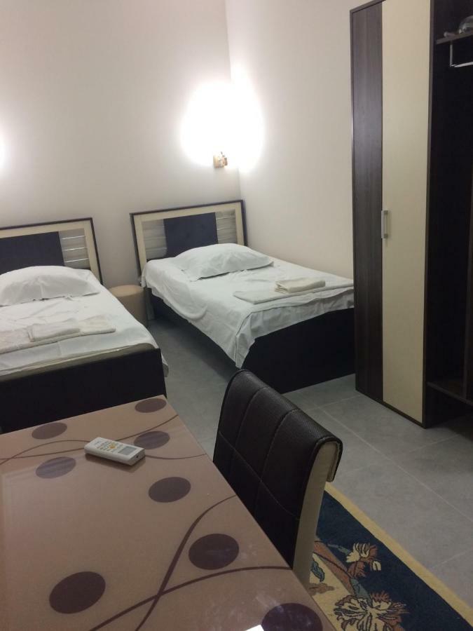 Batumi Guesthouse 28A Zewnętrze zdjęcie
